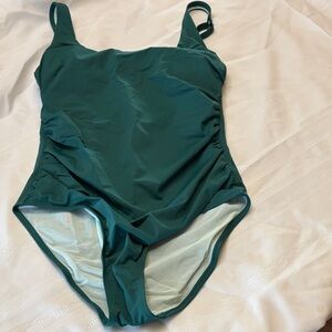 Cupshe Emerald Green One-Piece Swimsuit with Adjustable Straps